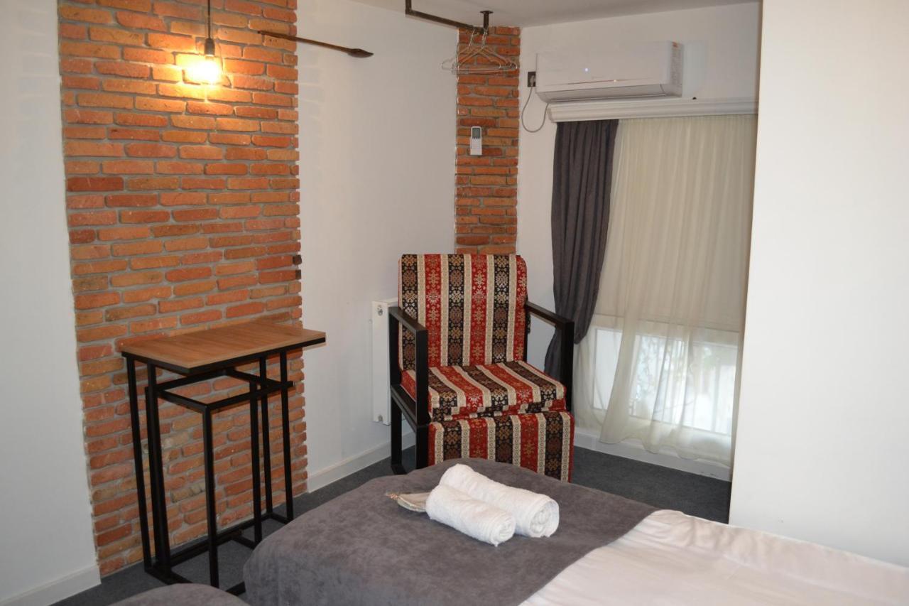 Hotel Baratashvili 12 트빌리시 외부 사진