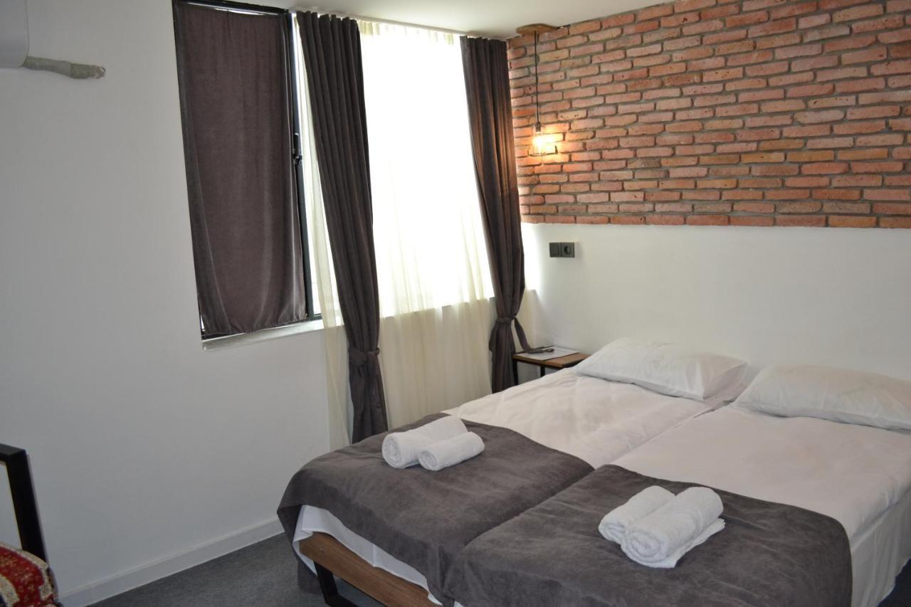 Hotel Baratashvili 12 트빌리시 외부 사진